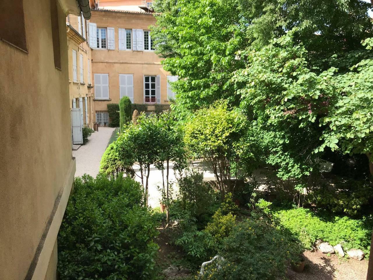 Appartement Cathedrale Au Calme エクス＝アン＝プロヴァンス エクステリア 写真