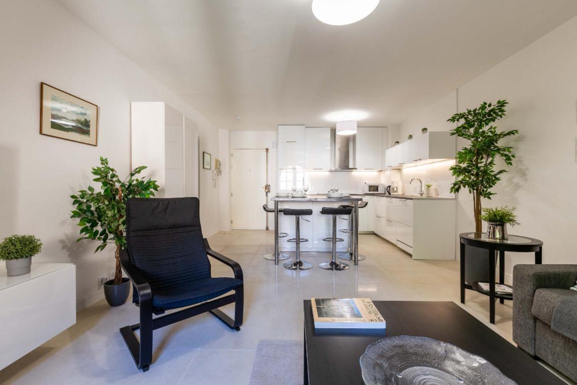 Appartement Cathedrale Au Calme エクス＝アン＝プロヴァンス エクステリア 写真